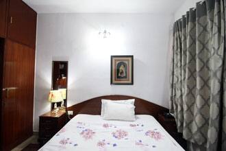 TG Stays Kailash Colony 1, New Delhi 3